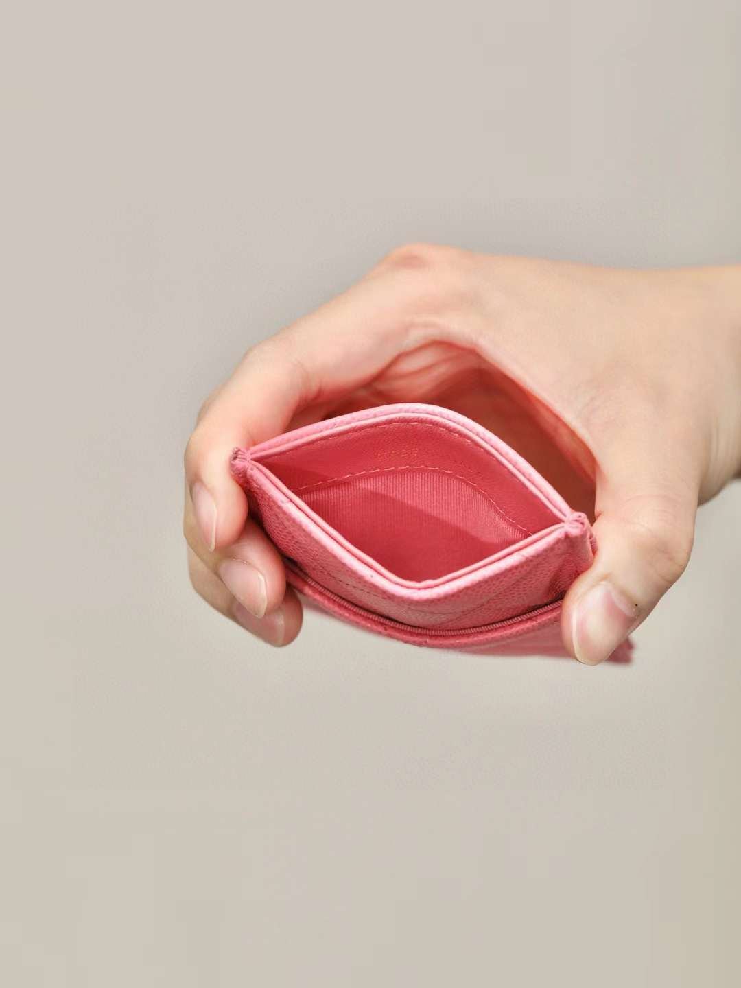 CHANEL Classic Card Holder