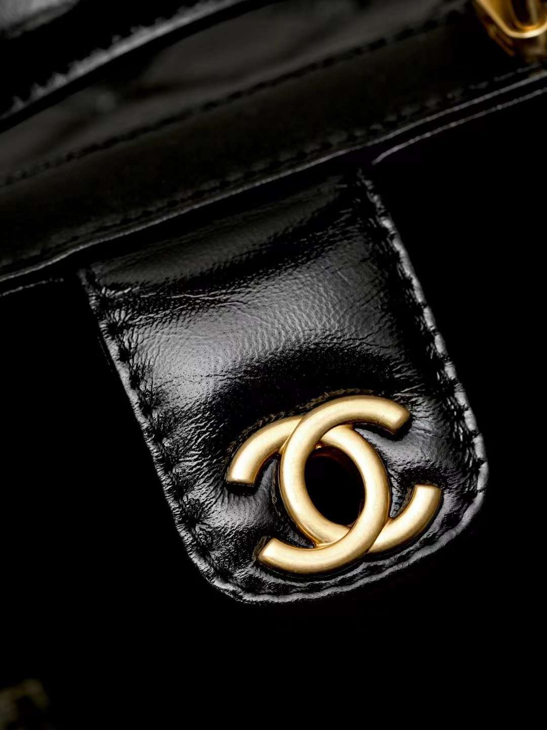 CHANEL SMALL BAG WITH TOP HANDLE