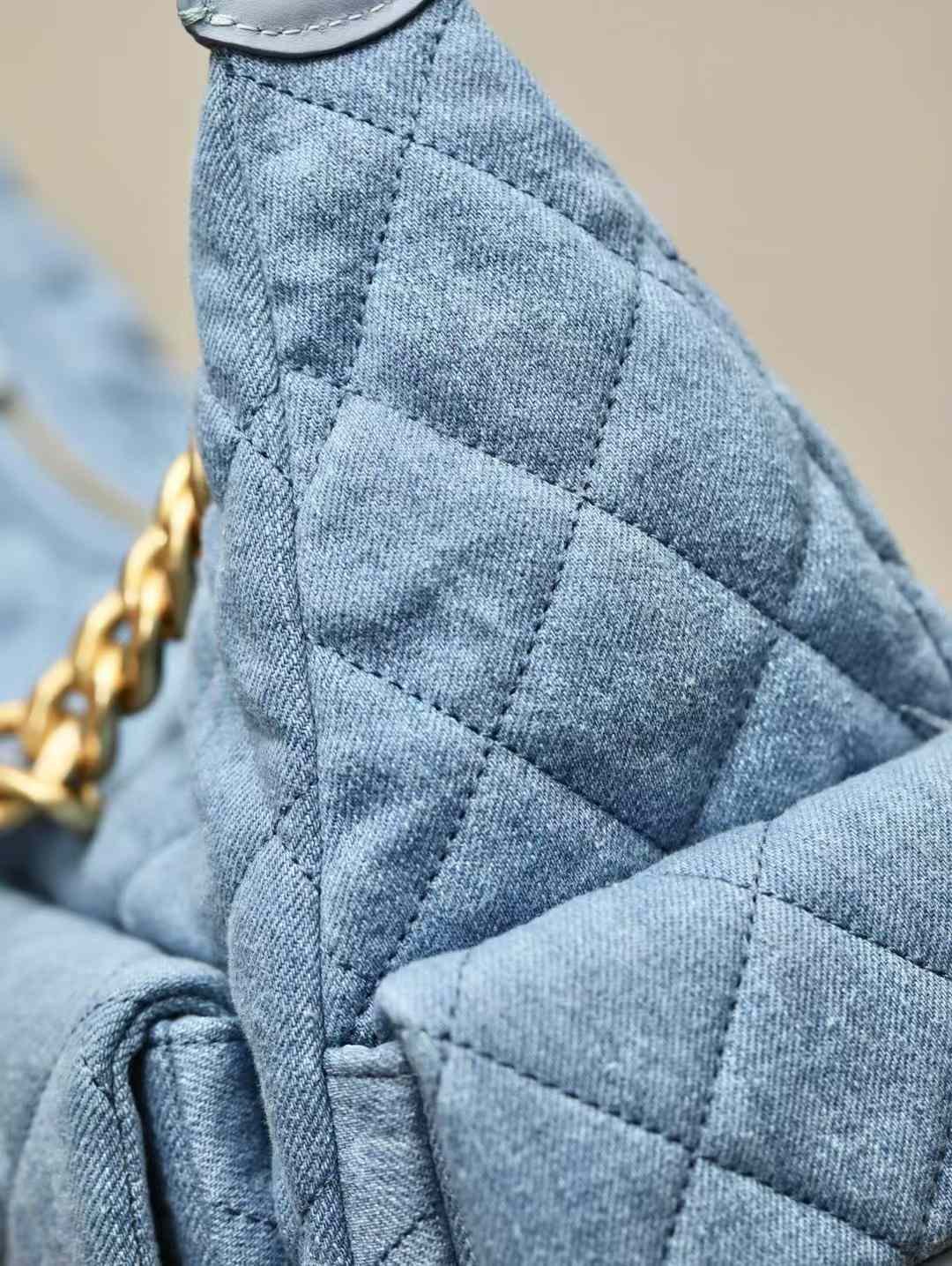 CHANEL Large Hobo Bag
