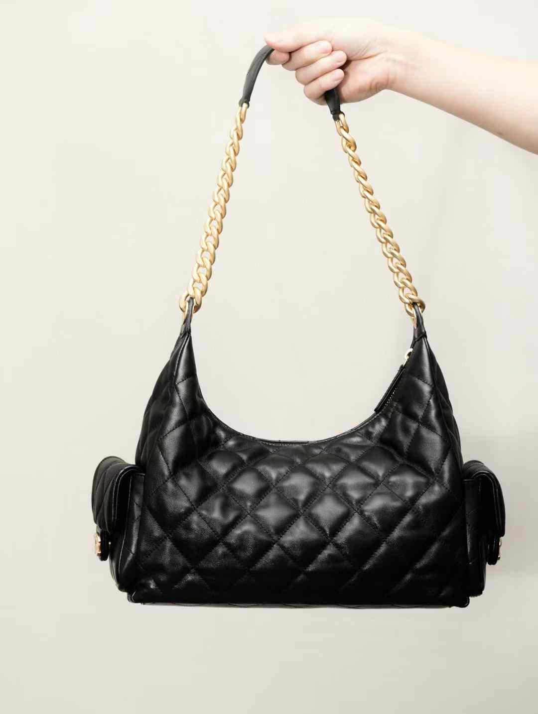CHANEL Large Hobo Bag