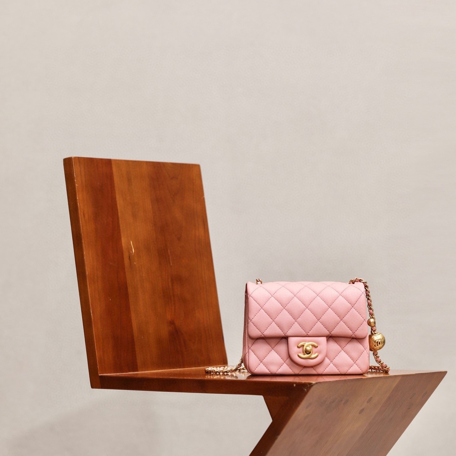 CHANEL Flap Bag 17cm