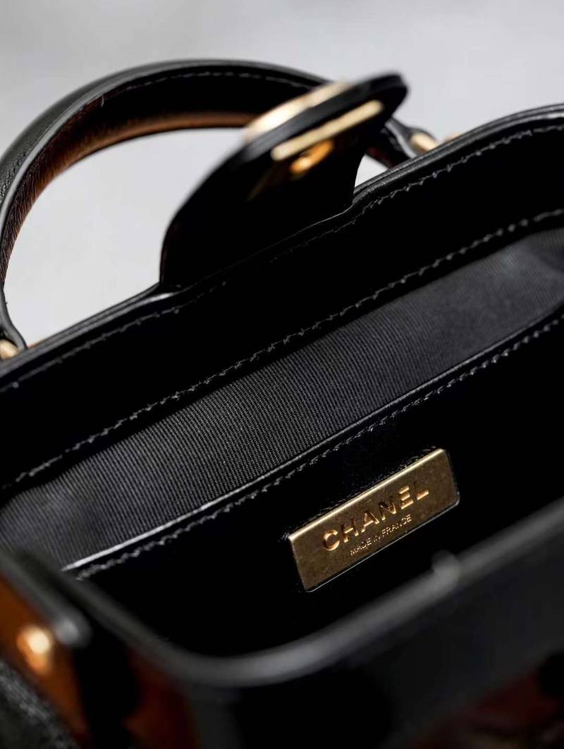 CHANEL SMALL BAG WITH TOP HANDLE
