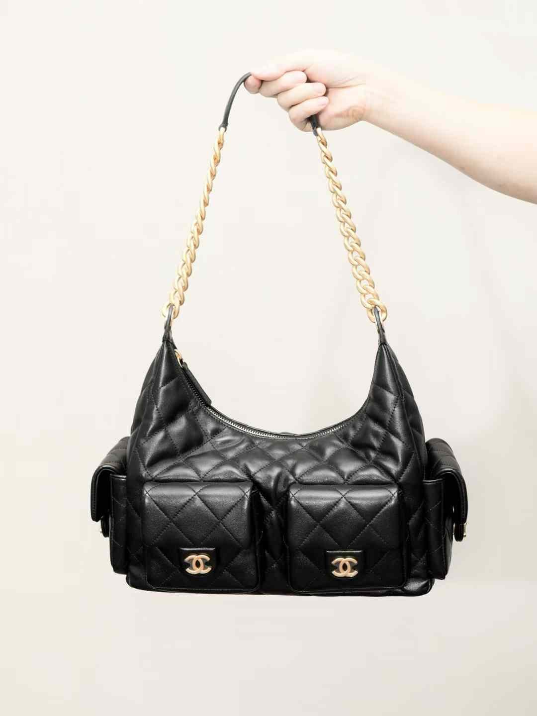 CHANEL Large Hobo Bag