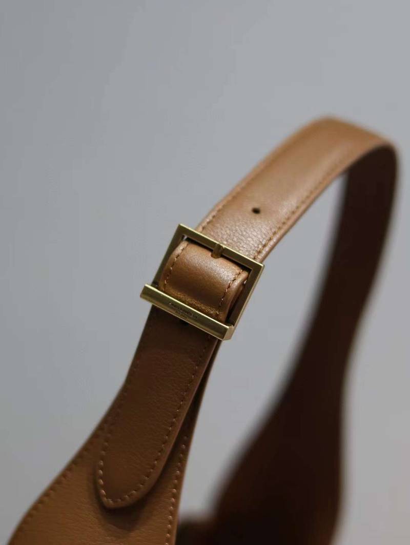 YSL LE 5  7 Hobo Bag