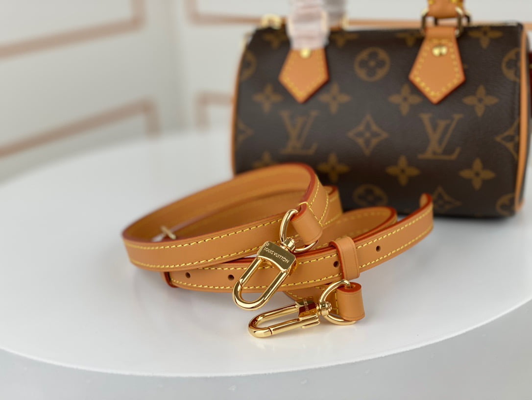 Louis Vuitton / LV monogram nano speedy m81085 size: 16* 11* 9cm