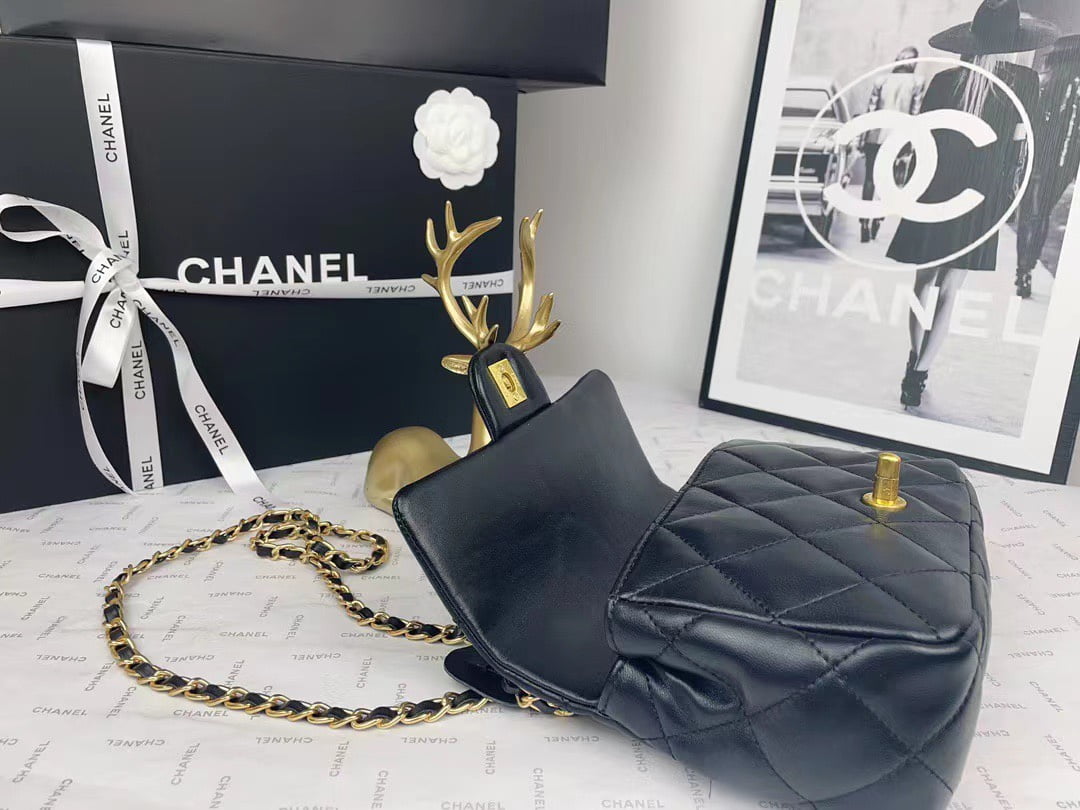 Chanel 2023 new CF Black gold bag size: 21*13cm