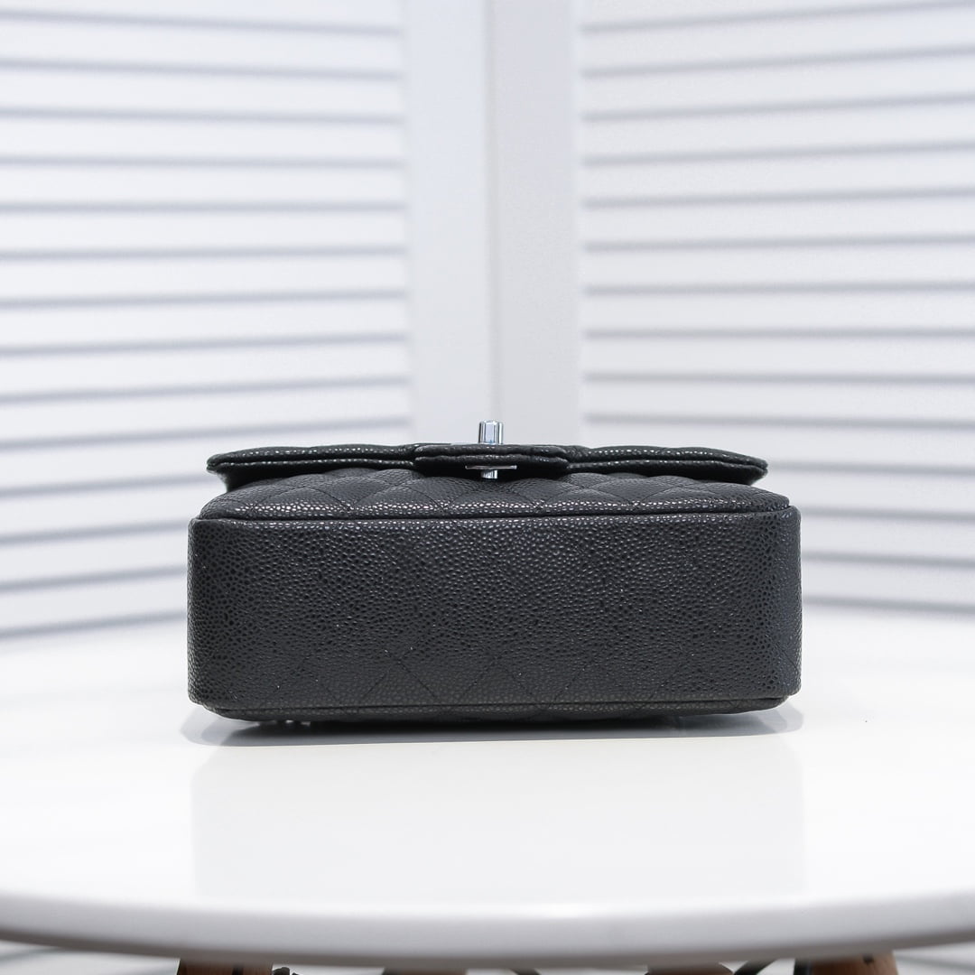 Chanel Cowhide with caviar with sliver hardware 1116 size: 20*14*7cm/25.5*16*6.5cm/30*18*8cm