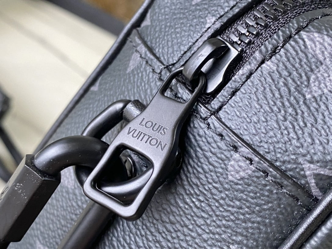 Louis Vuitton / LV monogram mini soft trunk eclipse m44735 Black size:18.5 * 13.0 * 8.0 cm