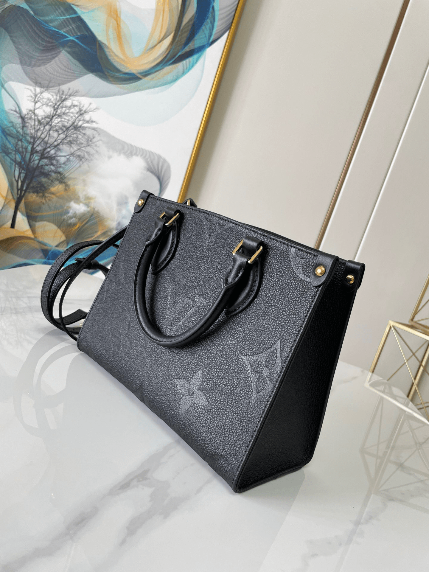 Louis Vuitton / LV Onthego M45653 size:25*19*11.5cm