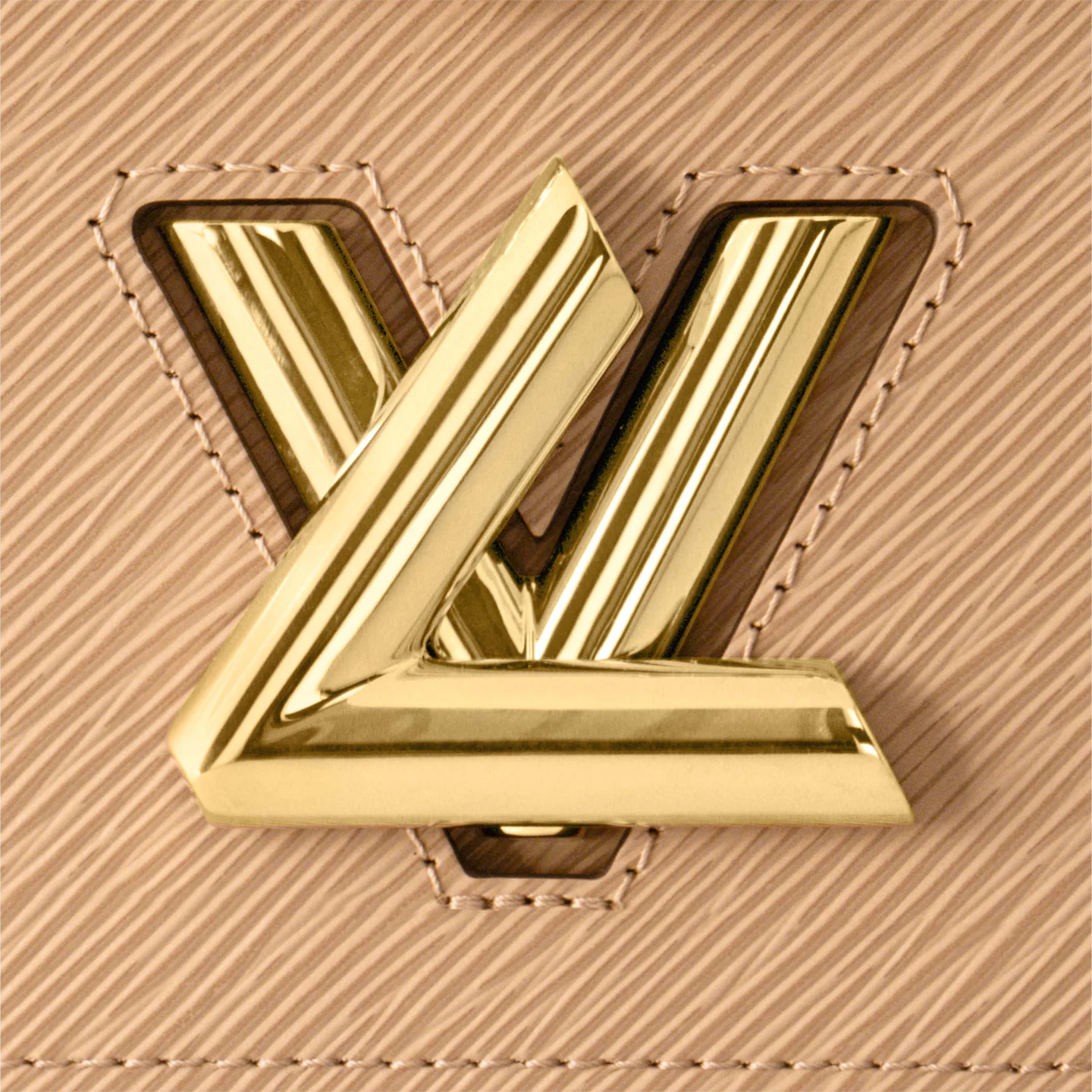 Louis Vuitton / LV Twist MM M21120