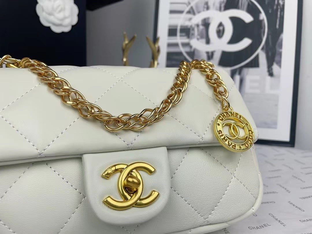 Chanel 2023 new CF White gold bag size: 21*13cm