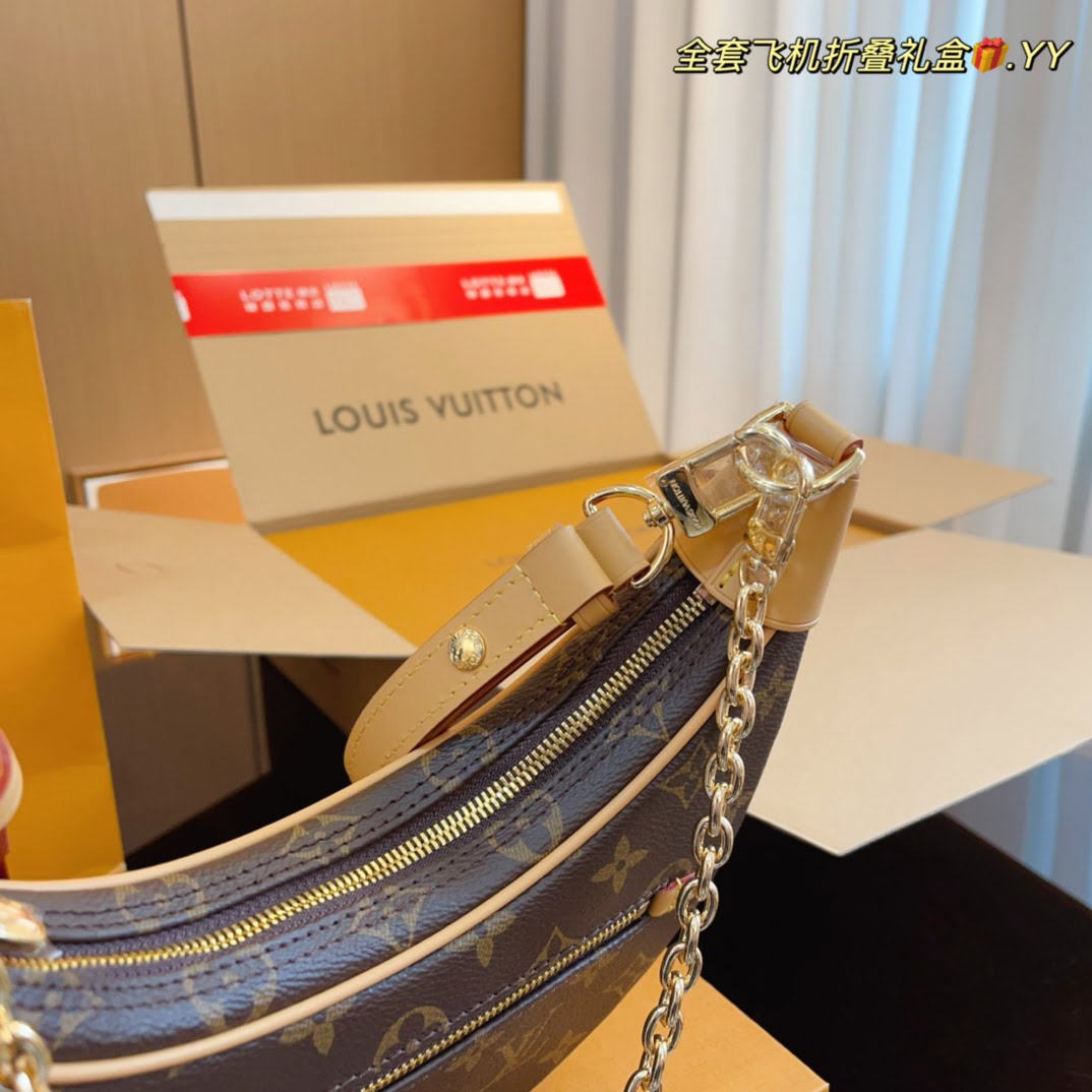 Louis Vuitton / LV Underarm bag size: 23*6*18cm