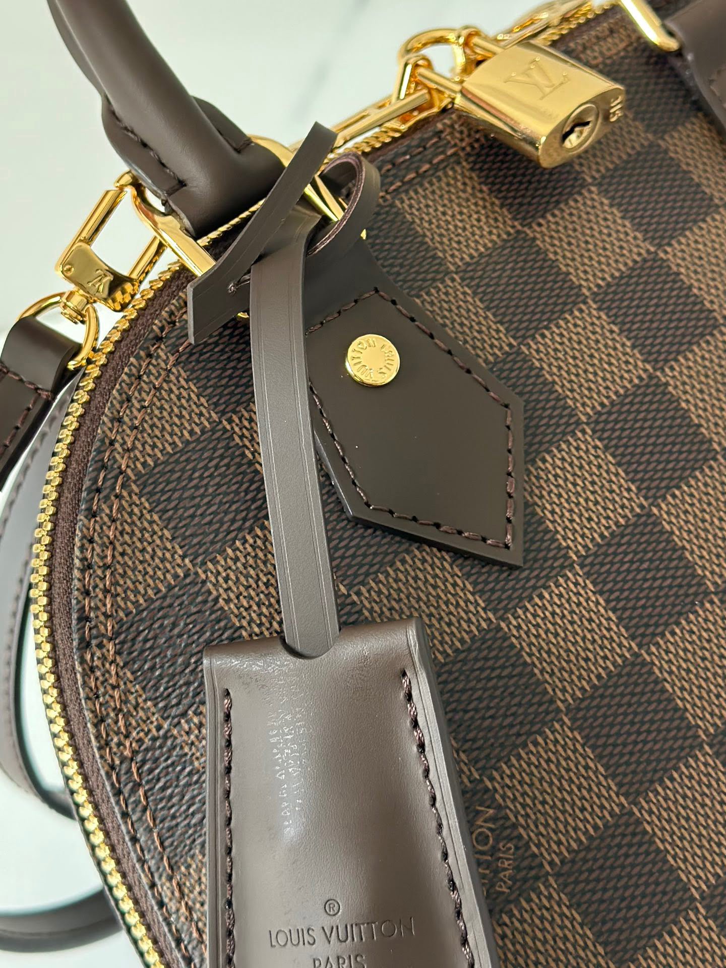 Louis Vuitton / LV n41221 alma bridge monogram shoulderbag size: 26*13*23cm