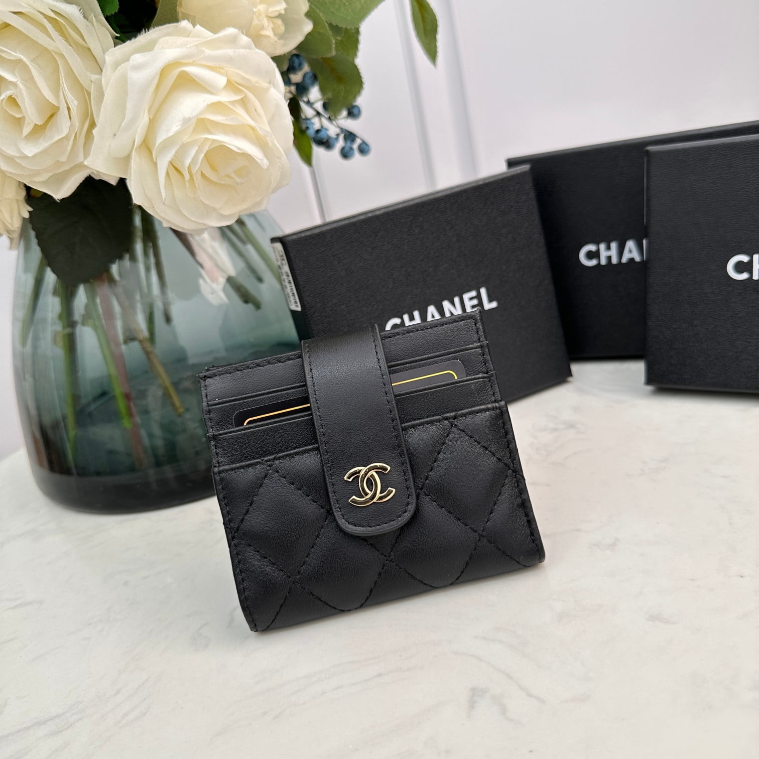Chanel leather short card bag with gold and sliver hardware 609 size: 12*9cm