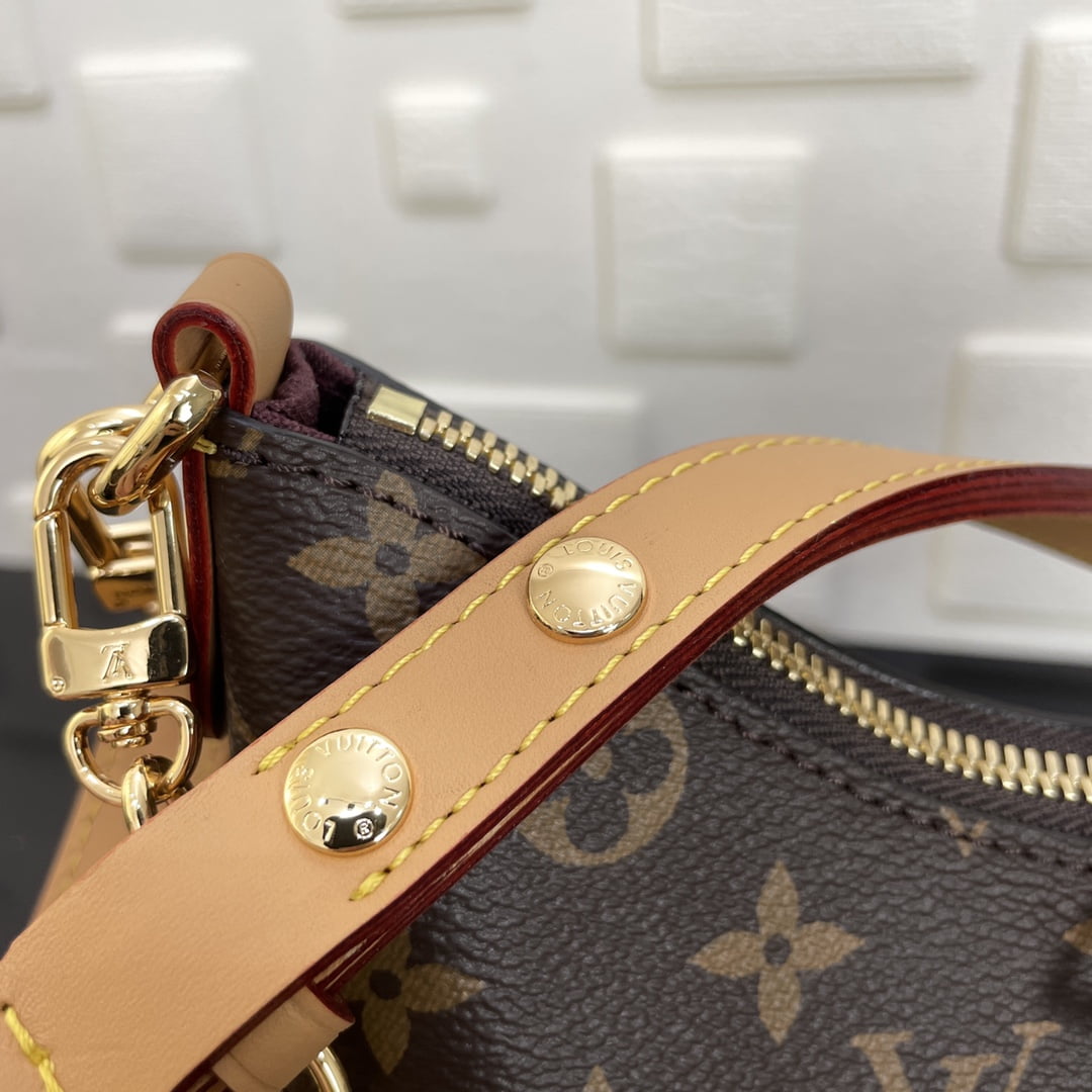 Louis Vuitton / LV odeon monogram m45832 Crossbody bag size: 27*16*10cm