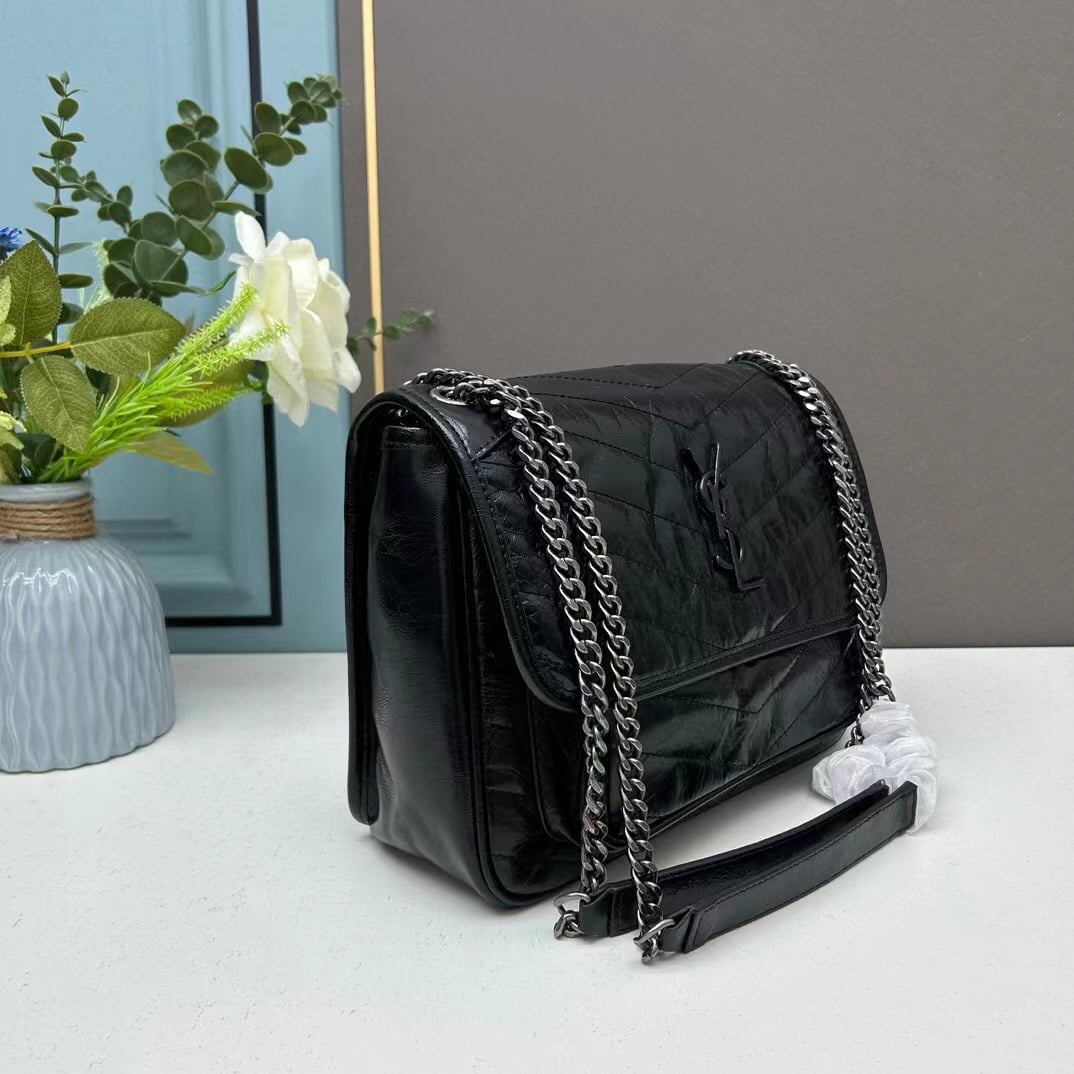 YSL MONOGRAMME SAINT LAURENT Front flap bag size:28cm