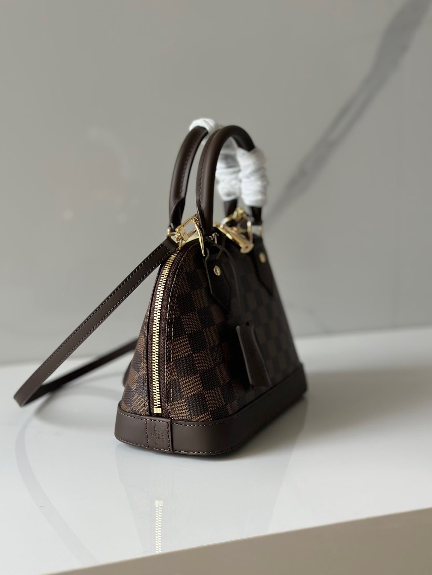 Louis Vuitton / LV n41221 alma bridge monogram shoulderbag size: 26*13*23cm