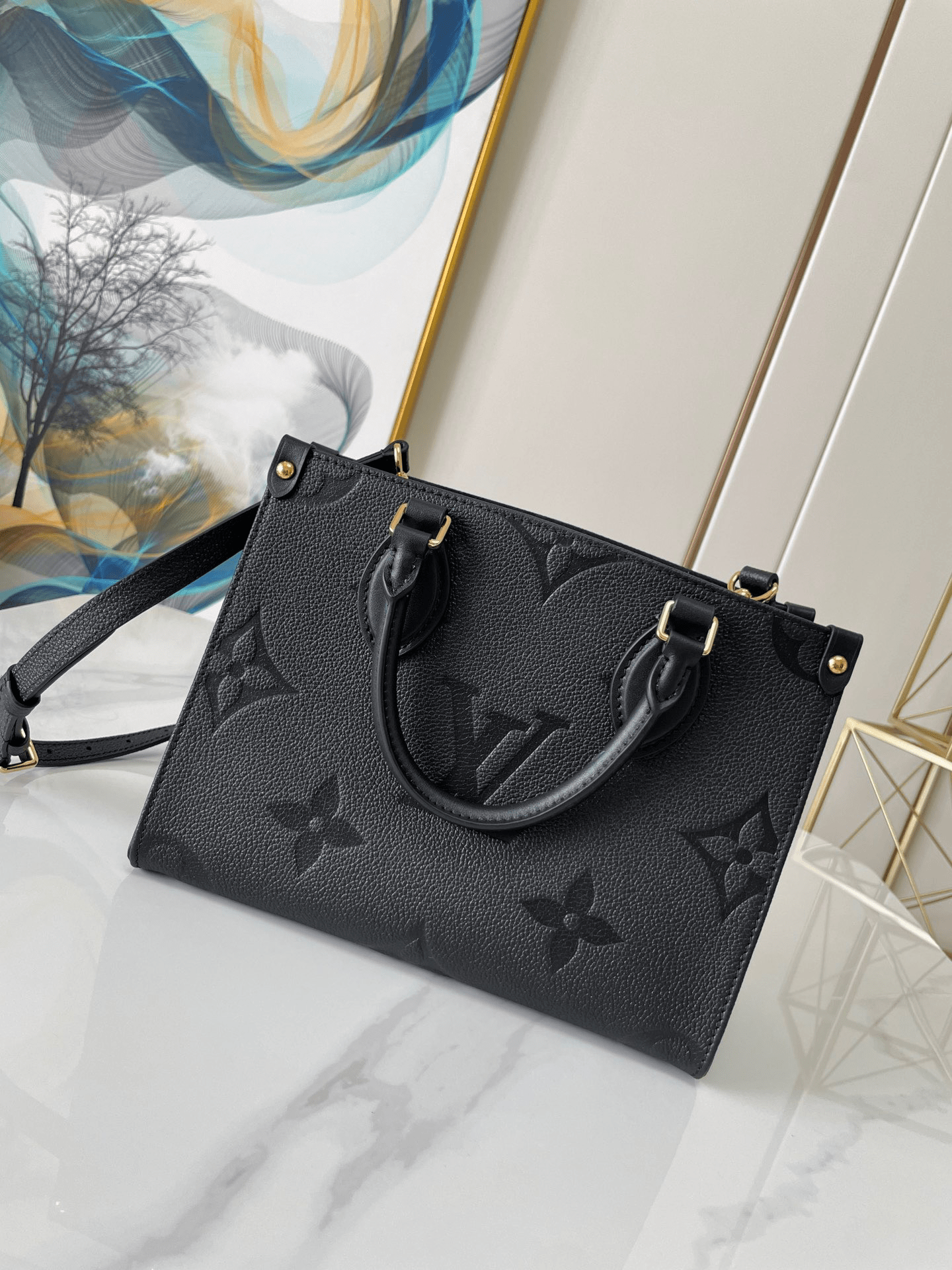 Louis Vuitton / LV Onthego M45653 size:25*19*11.5cm