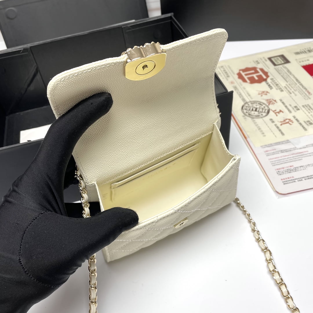 Chanel Black Horse Kelly Lichee cowhide long handle bag 9100 white size:19*10*4.5cm