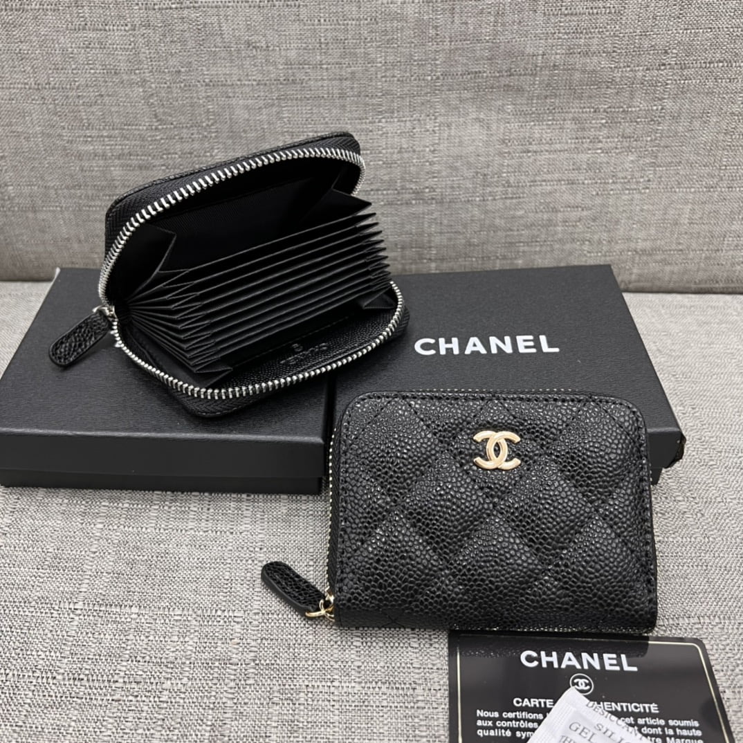 Chanel organ card pack with multiple slots 6113 size: 11*8*3cm