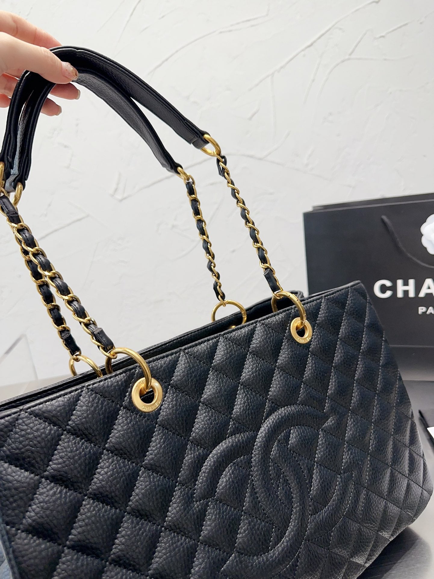 Chanel tote bag size: 38*15*25cm