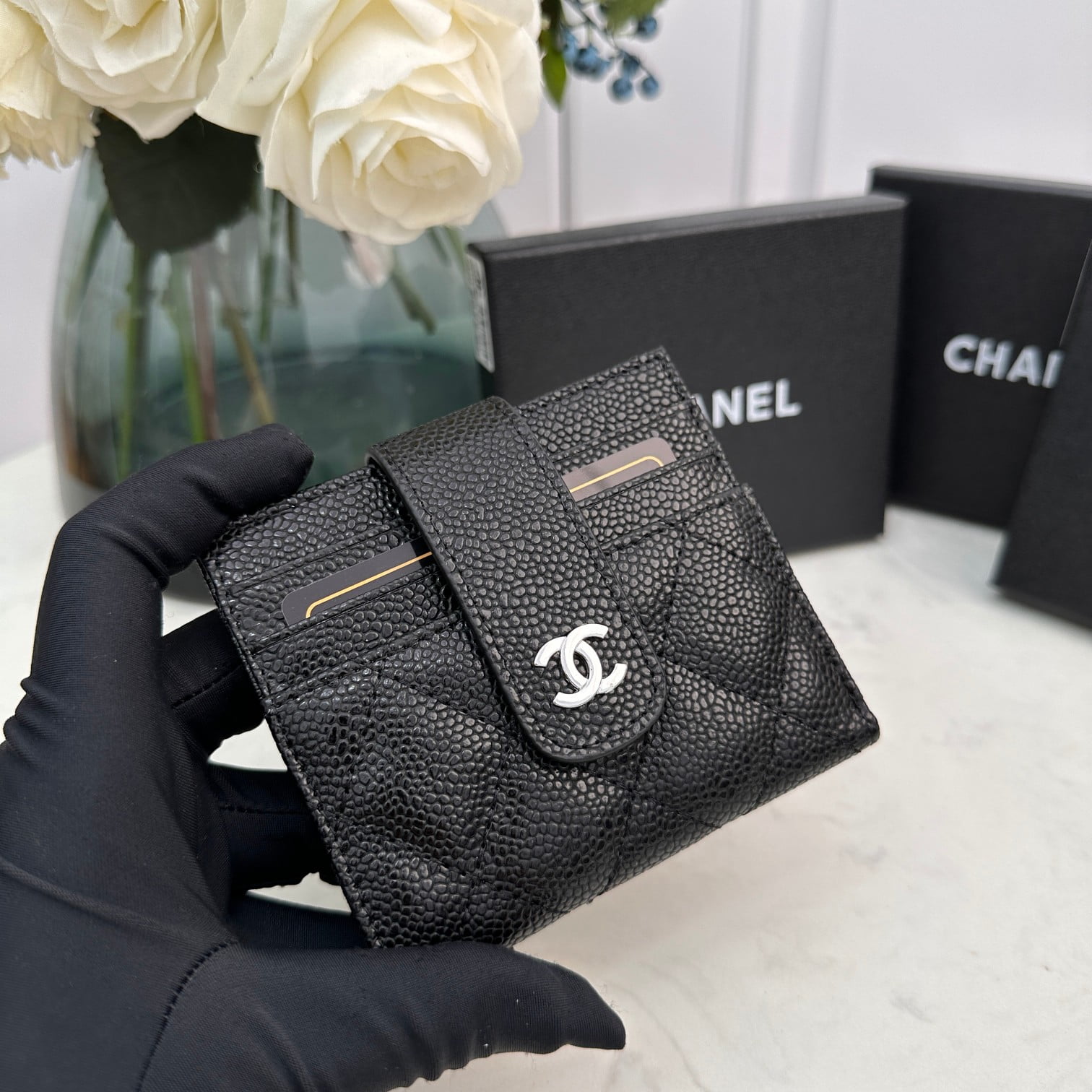 Chanel leather short card bag with gold and sliver hardware 609 size: 12*9cm