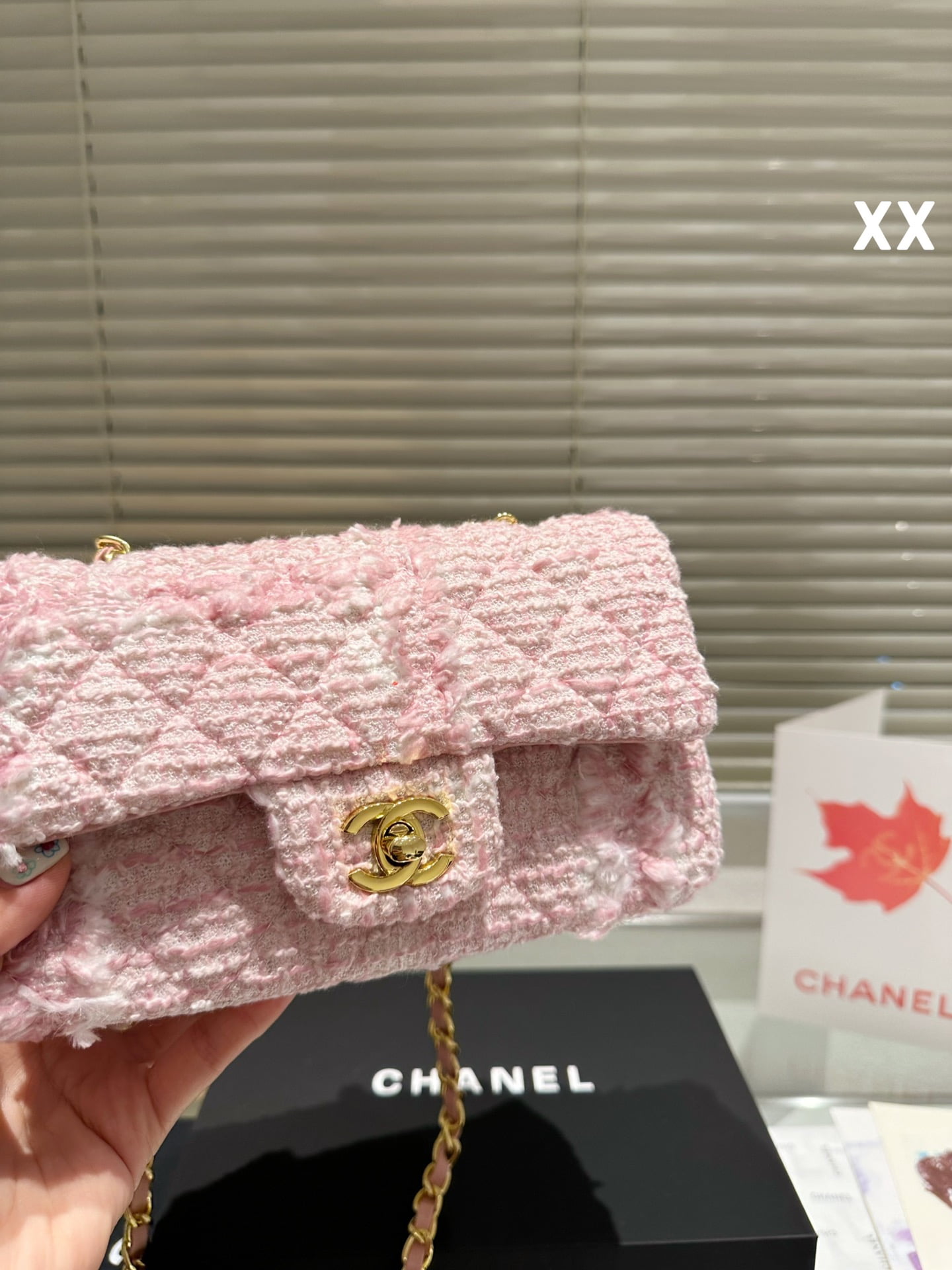 Chanel 22k woolen chain bag pink size: 20*11cm