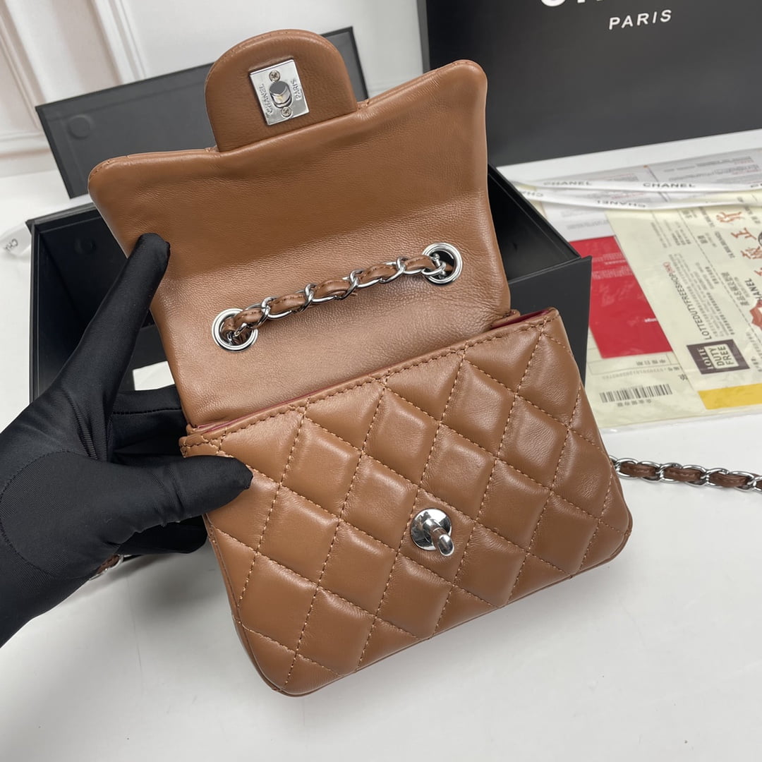Chanel cf Square Fat 1115 sheepskin leather orange size: 18*14*7cm
