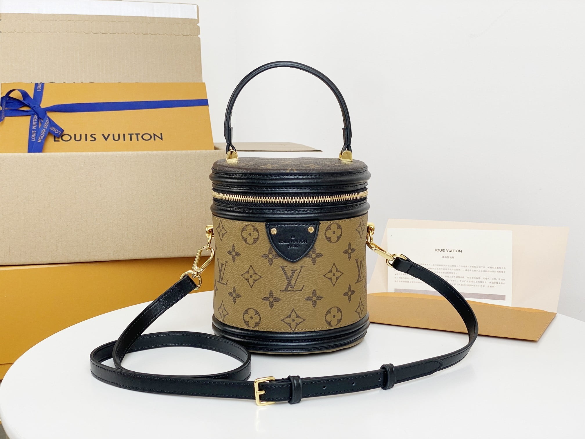 Louis Vuitton / LV monogram Drum bag m43986 size: 16*14.5*16cm