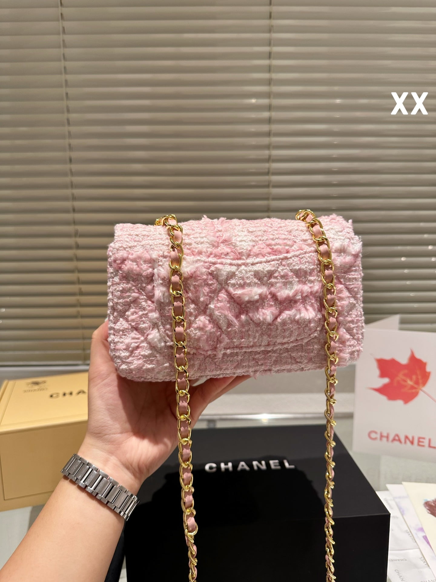 Chanel 22k woolen chain bag pink size: 20*11cm