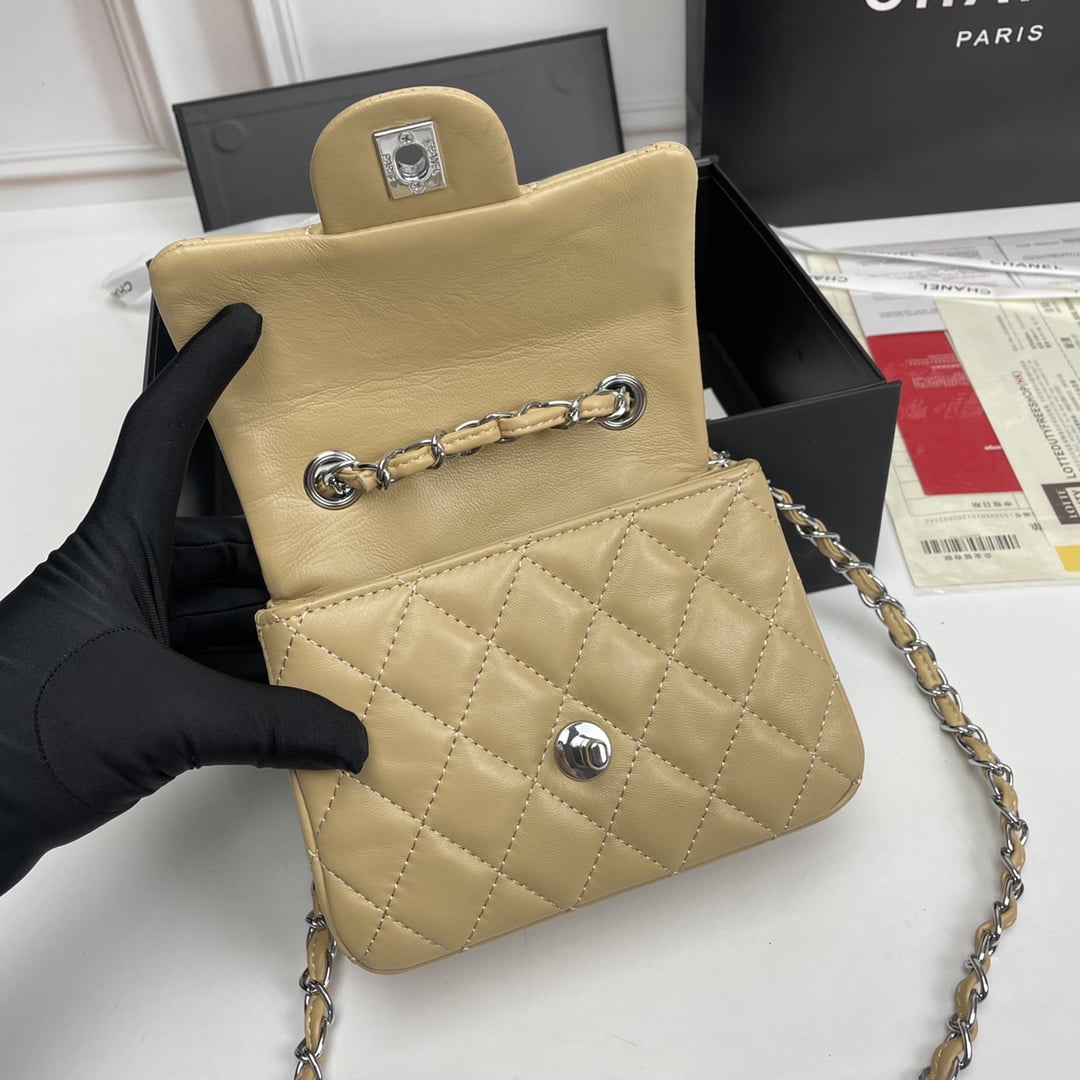 Chanel cf Square Fat 1115 sheepskin leather ginger size: 18*14*7cm