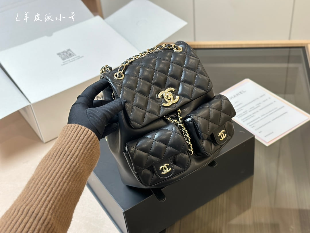 CHANEL Gabrielle Cowhide grain The homeless backpack 2 colors size: 20*20cm