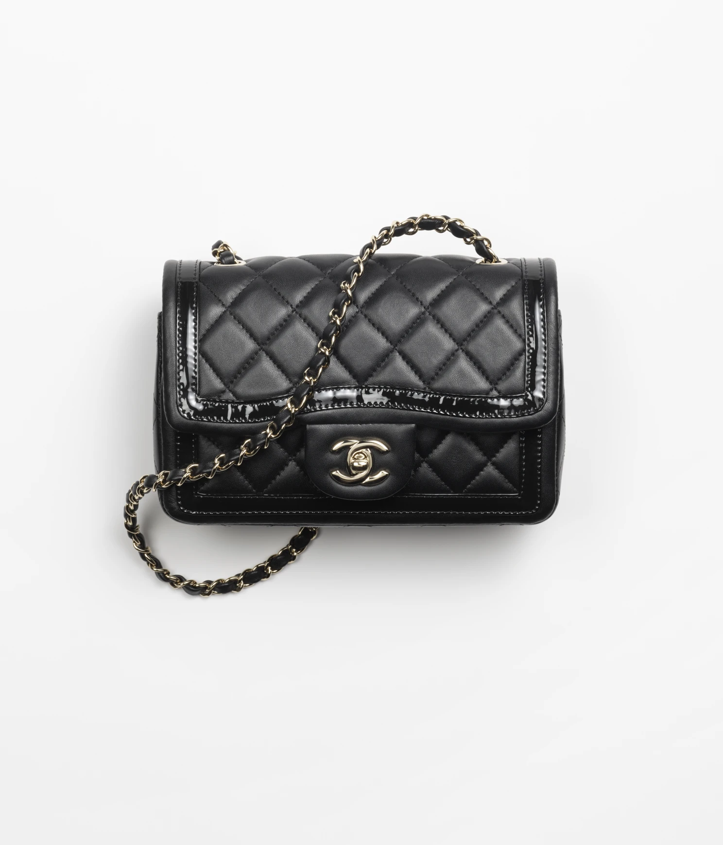CHANEL / MINI FLAP BAG Lambskin, Patent Calfskin   Gold-Tone Metal Black