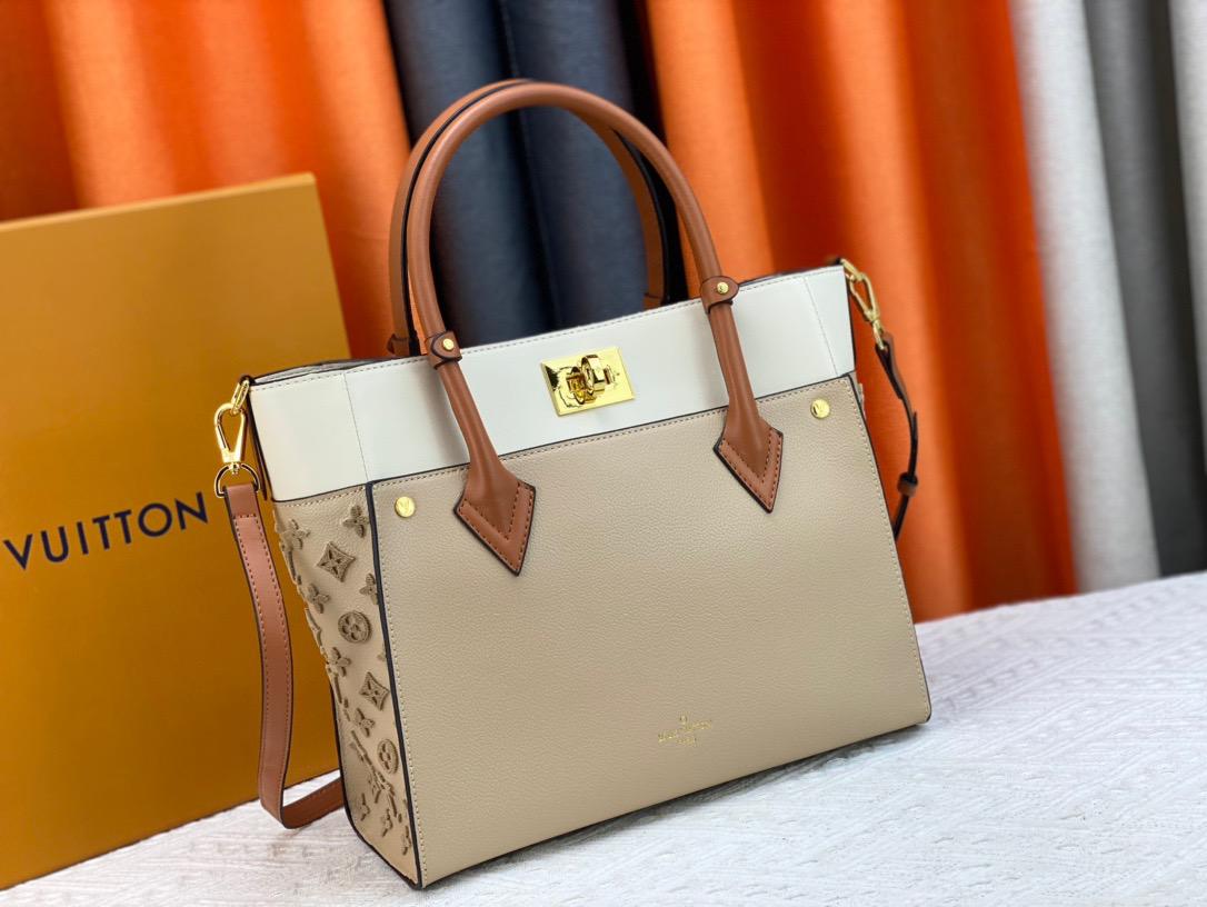 LV Classic monogram tote bag size: 30.5 x 24.5 x 14 cm