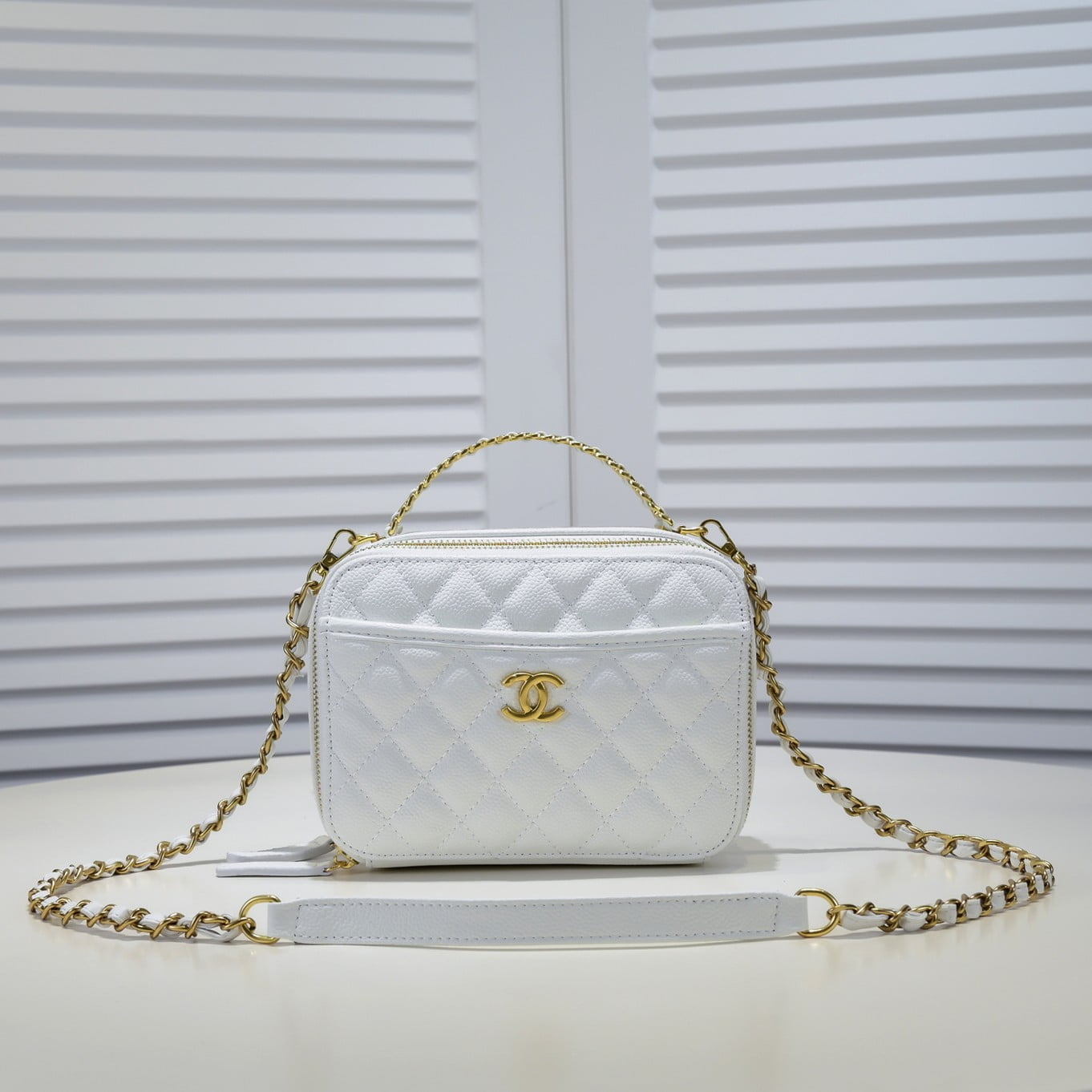 Chanel Caviar alphabet Camera chain crossbody White handle bag