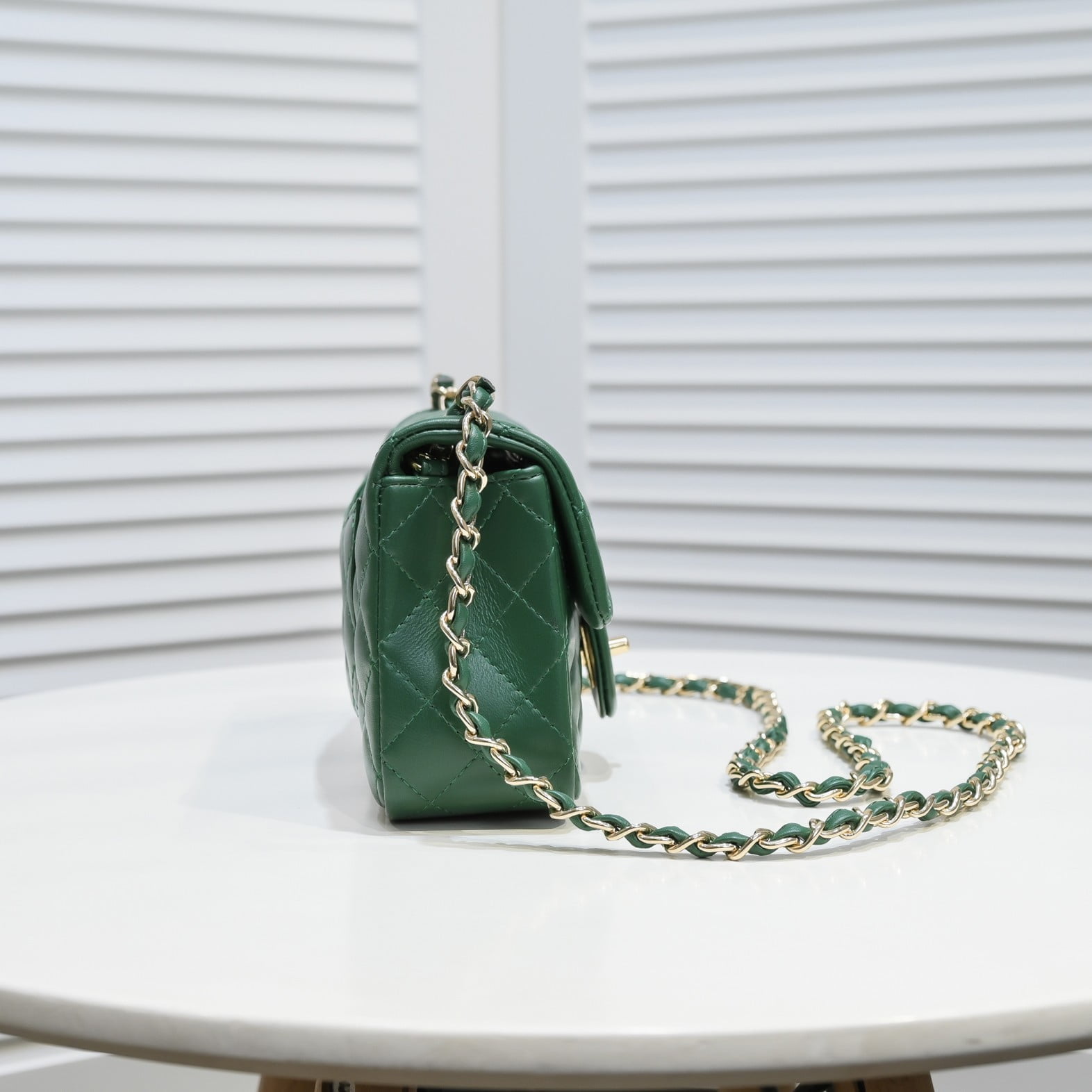Chanel Lamb skin chain crossbody bag green 1116 SIZE: 20*14*7cm