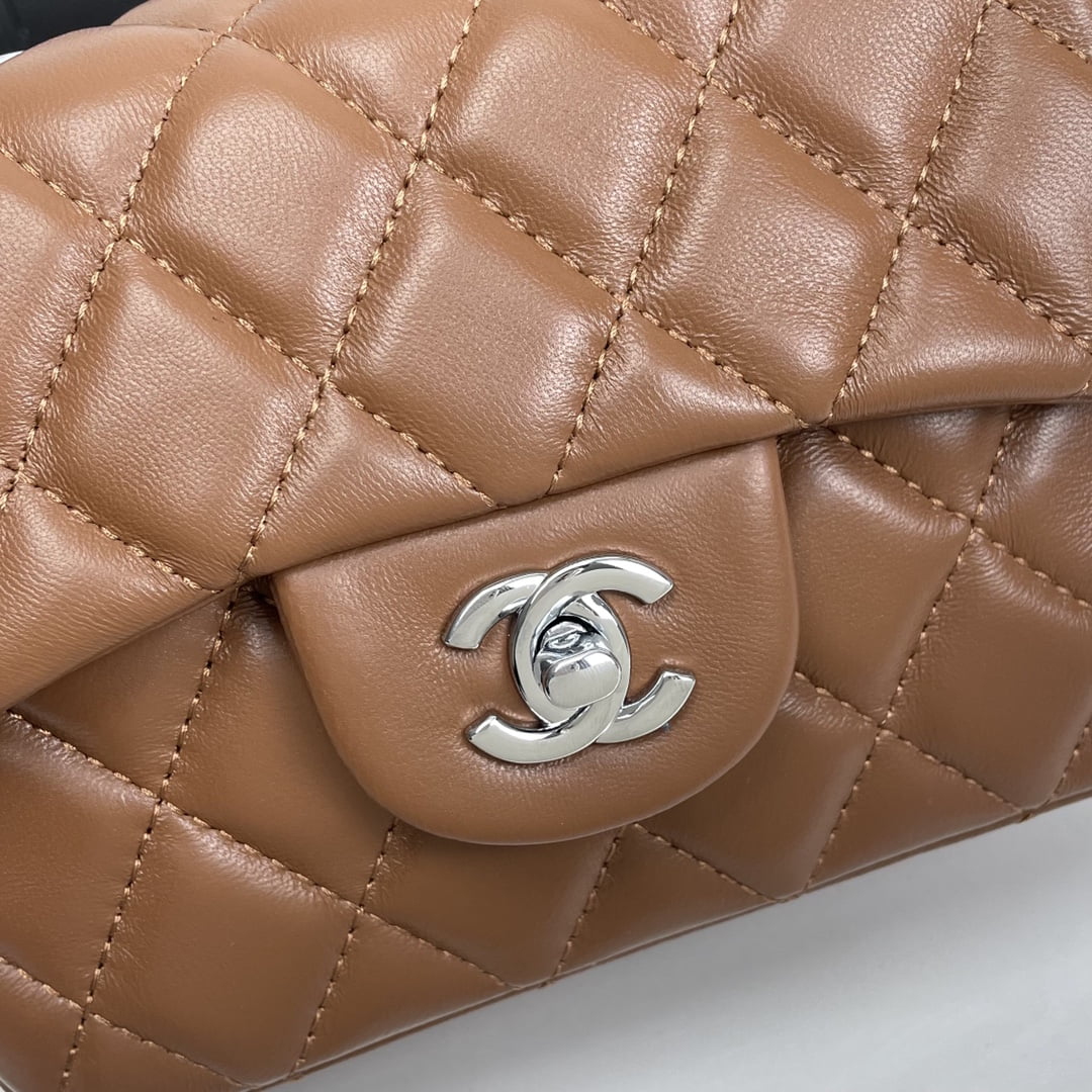 Chanel cf Square Fat 1115 sheepskin leather orange size: 18*14*7cm