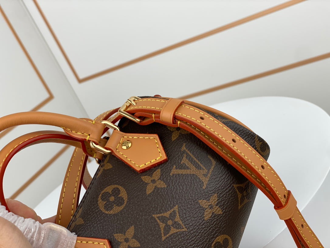 Louis Vuitton / LV monogram nano speedy m81085 size: 16* 11* 9cm