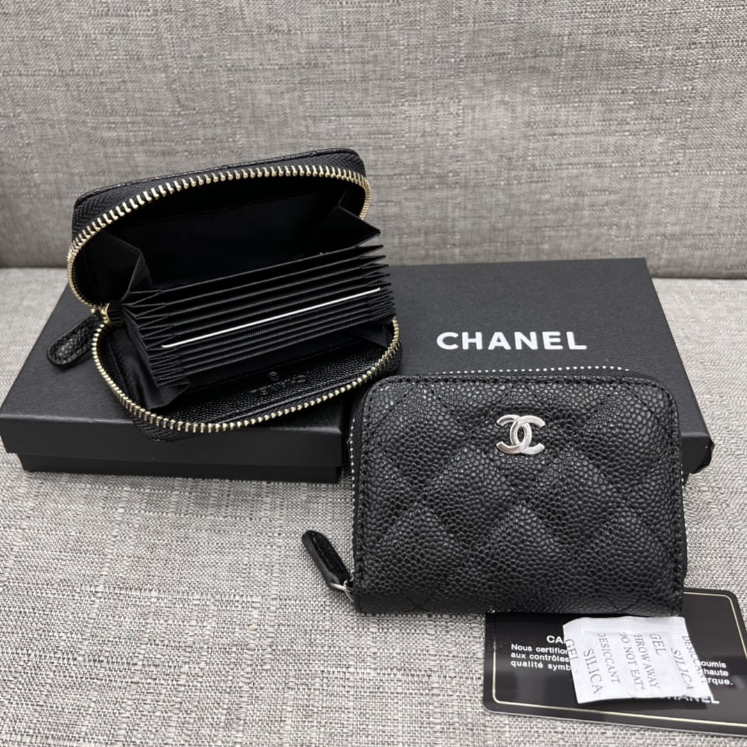 Chanel organ card pack with multiple slots 6113 size: 11*8*3cm
