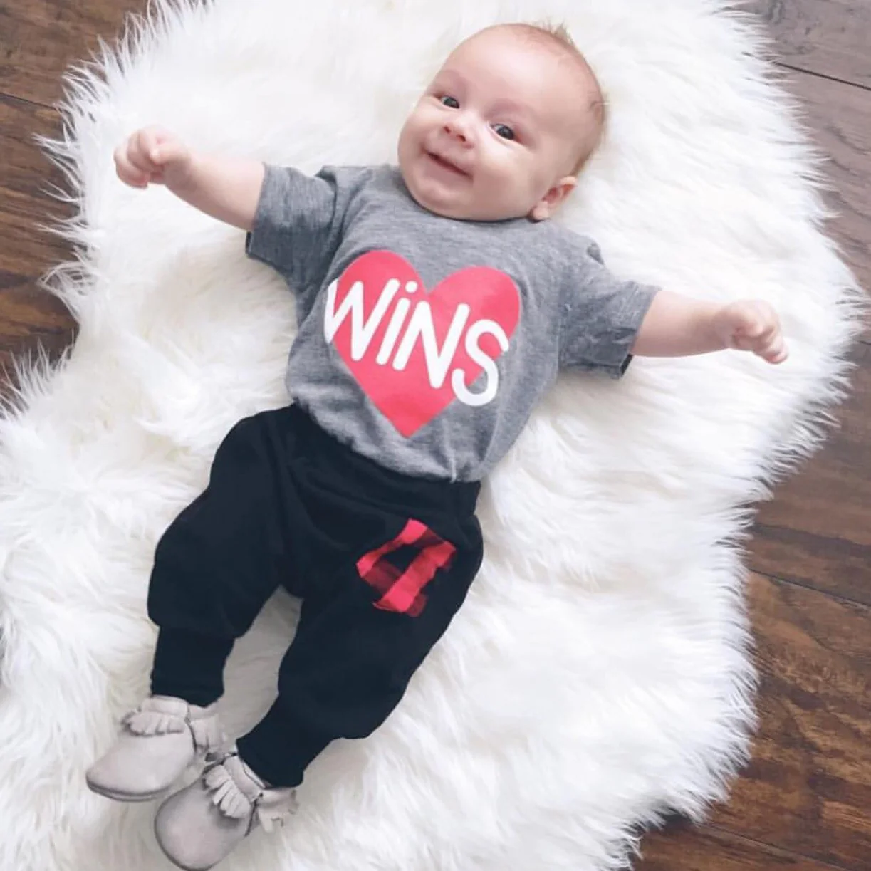 LOVE WINS KIDS T-SHIRT