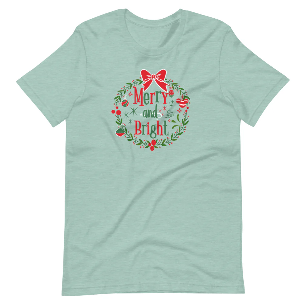 Merry and Bright T-shirt Disney Christmas Mickey Wreath Short-Sleeve Unisex T-Shirt