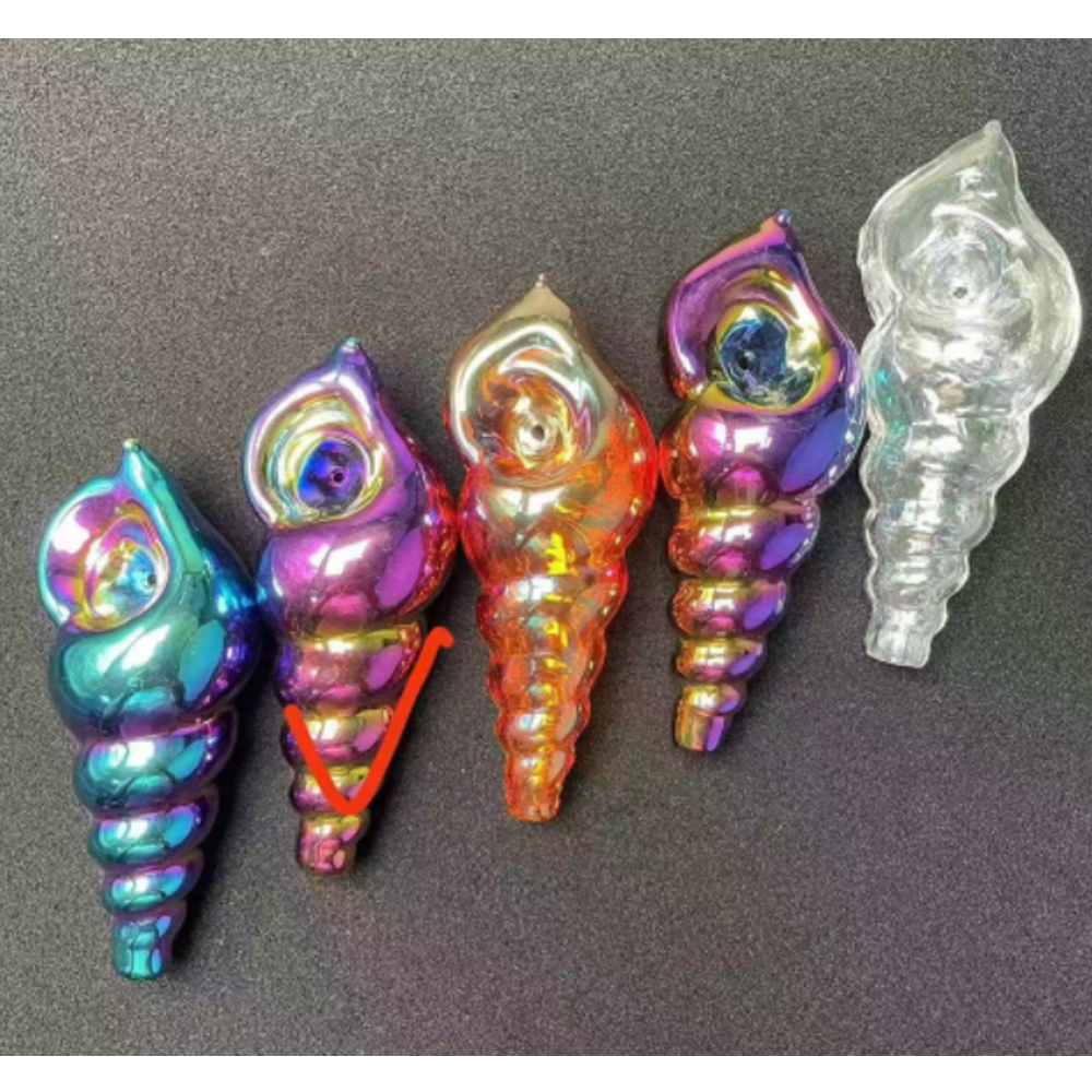 A1984 Conch Glass Pipe