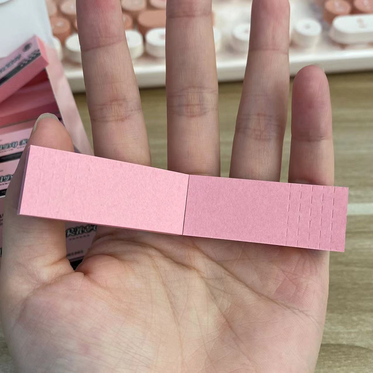 A585 Pink Rolling Paper 45mm Length ( 25 Volumes For 1Box )