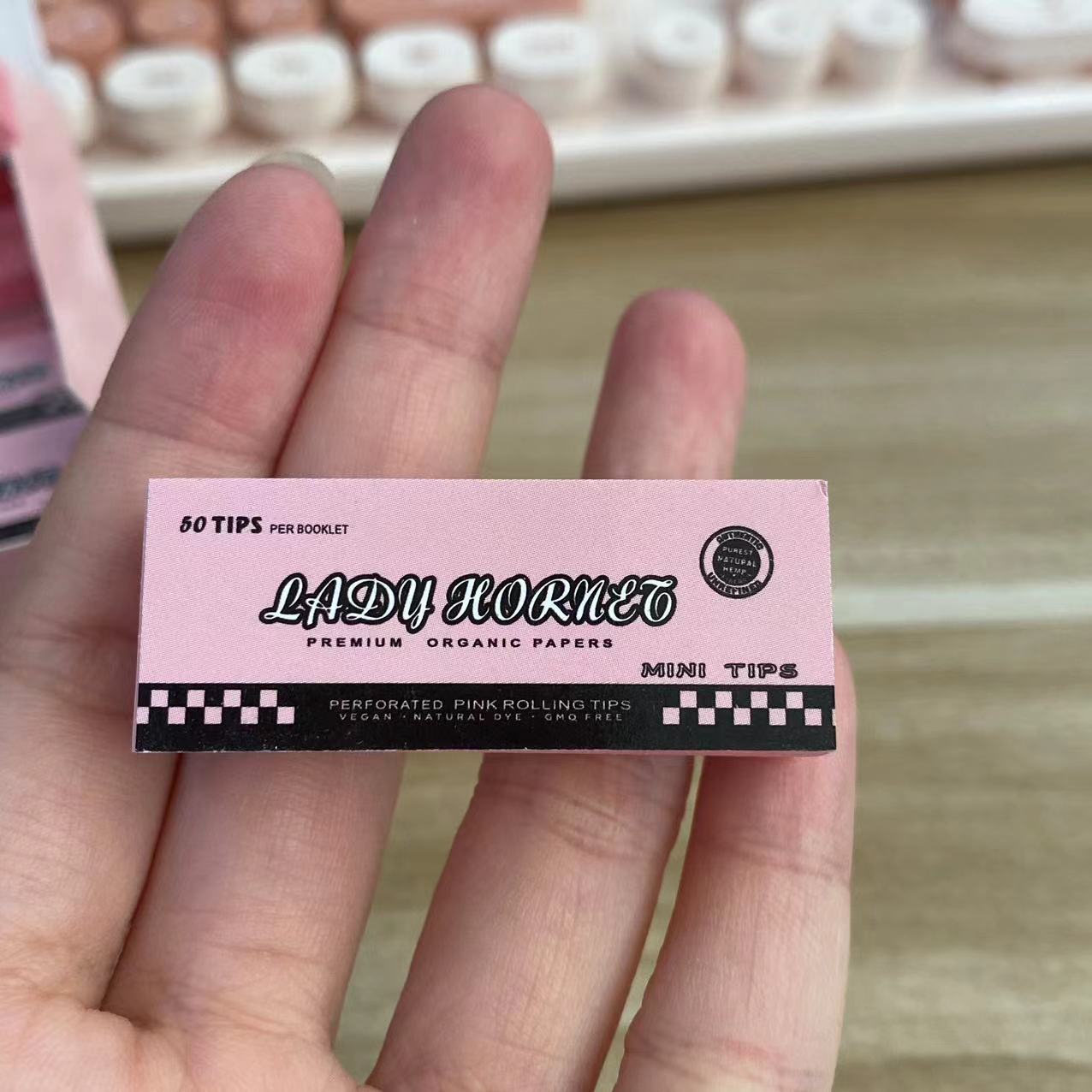 A585 Pink Rolling Paper 45mm Length ( 25 Volumes For 1Box )