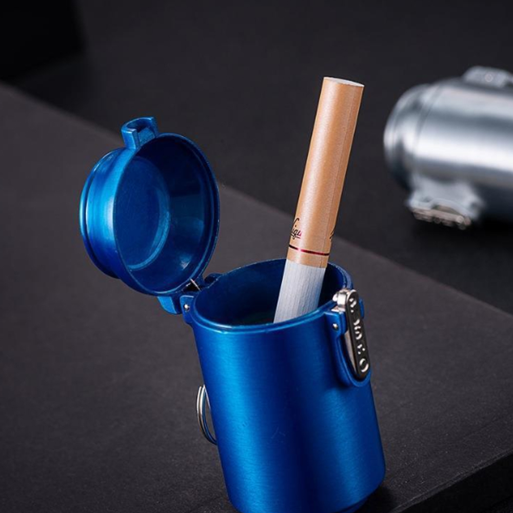 A852 Coca Cola Metal Ashtray With Keychain