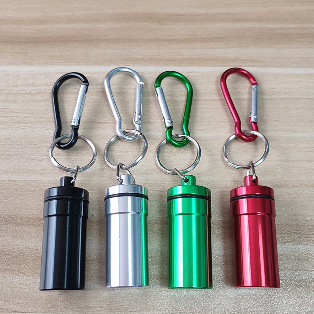 A706 Metal Storage Case With Spoon and Keychain