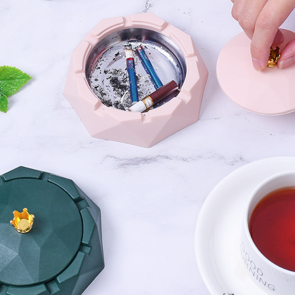 A869 Plastic Ashtray With Internal Metal Groove