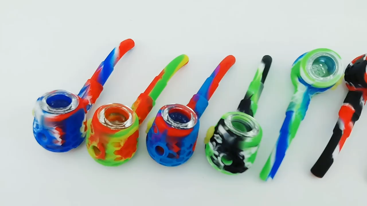 A2065 Silicone Pipe with Small Storage Case and metal clear tube