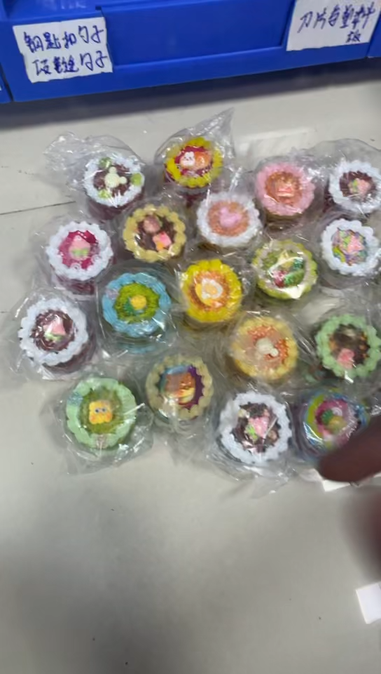 A1209 Cute Decorations Metal Grinder 50mm/63mm Diameter And 4 Layer