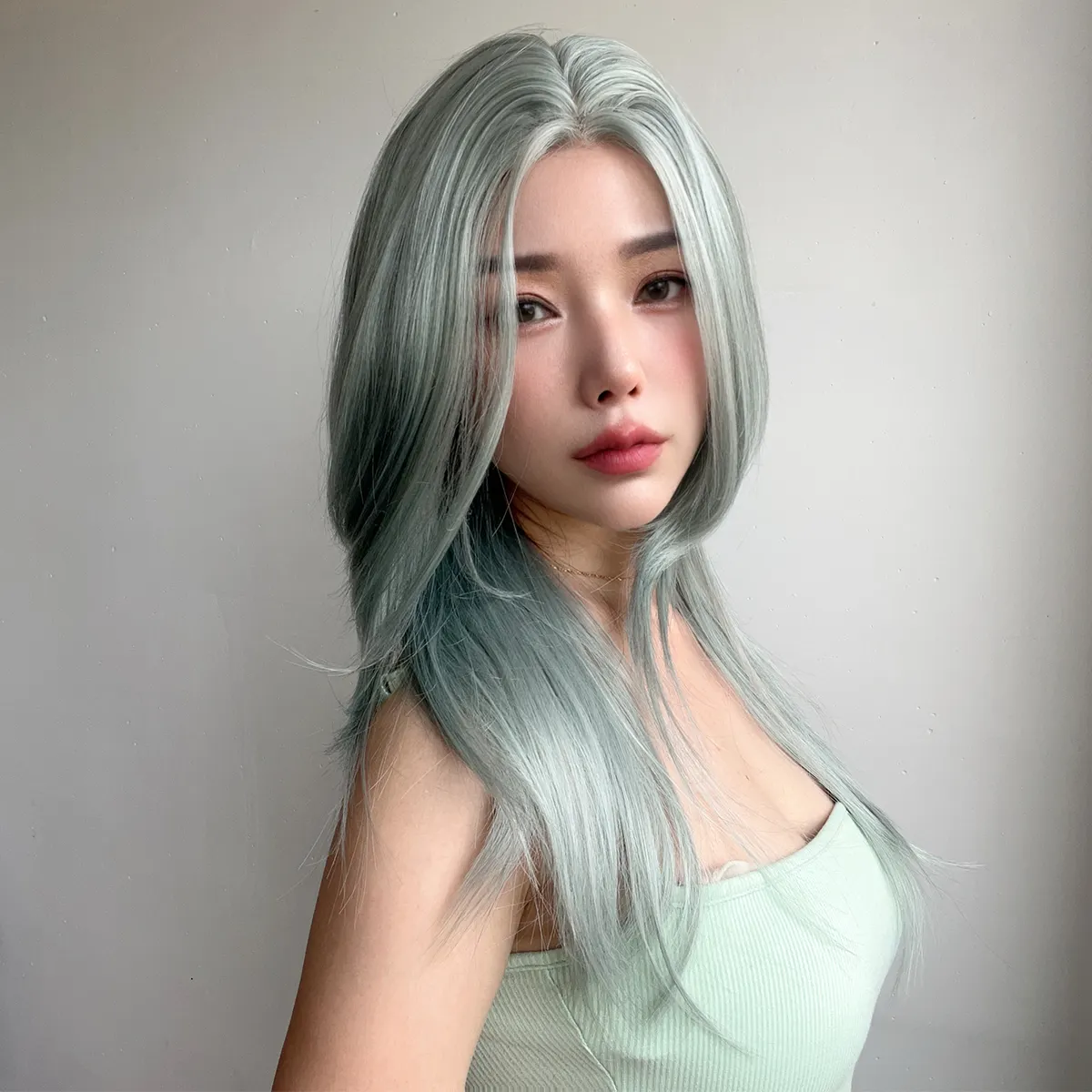 Новое слово кружево, зеленый, зеленый, натуральная точка, импортный шелк, термостойкий, гладкое химическое волокно, футура, парик, чехол.